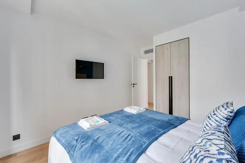 181 One Suite - Superb Apartment In Paris. France