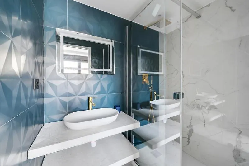 181 One Suite - Superb Apartment In Paris. 0*, Paris France